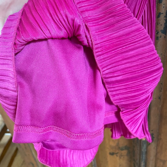 Lulu’s Plissed to Be Here Magenta Plisse Balloon Sleeve Romper - Picture 10 of 10